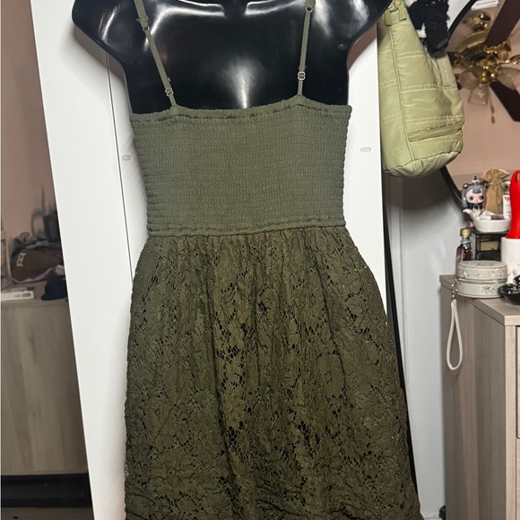 Abercrombie & Fitch Olive Lace Mini Dress - Picture 3 of 7